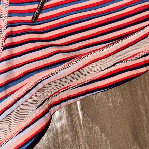 Lululemon Make A Move Short
Twisted Dune Minty Pink Alarming Size 4 - Picture 8 of 16